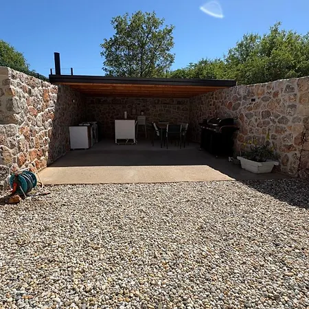 House Rudnik In Silent Village, Island Krk * Isola Veglia
