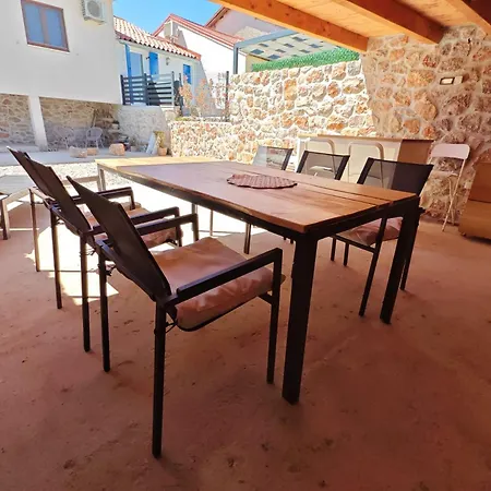 House Rudnik In Silent Village, Island Krk Isola Veglia