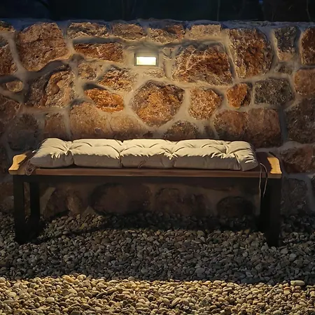 House Rudnik In Silent Village, Island Krk בית נופש